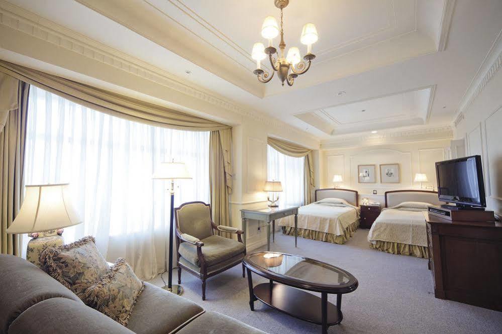 Hotel The Manhattan Chiba Exterior foto